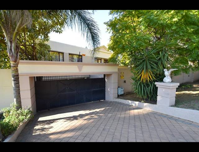 4 BEDROOM HOUSE FOR SALE IN PARKMORE